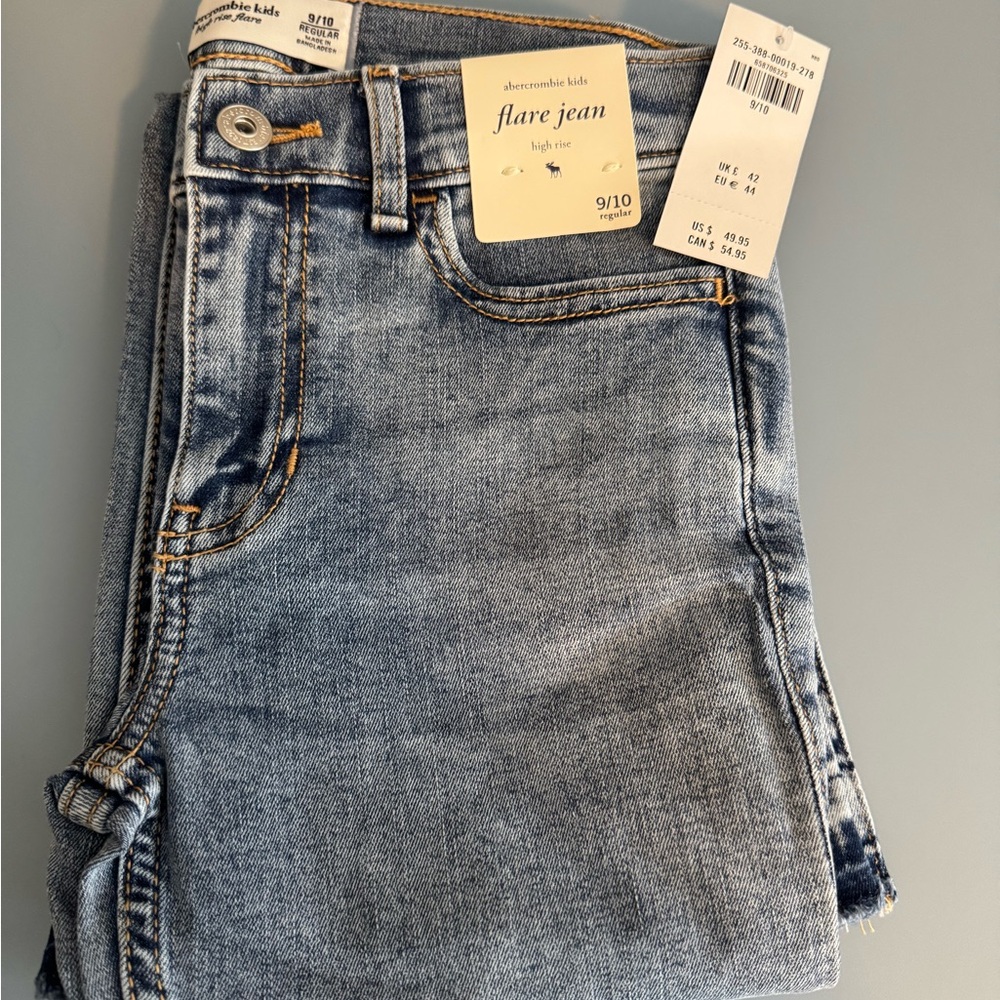 Abercrombie kids High Rise Medium Wash Flare Jeans size 9/10